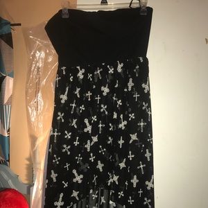 High low  top-less  cross dress